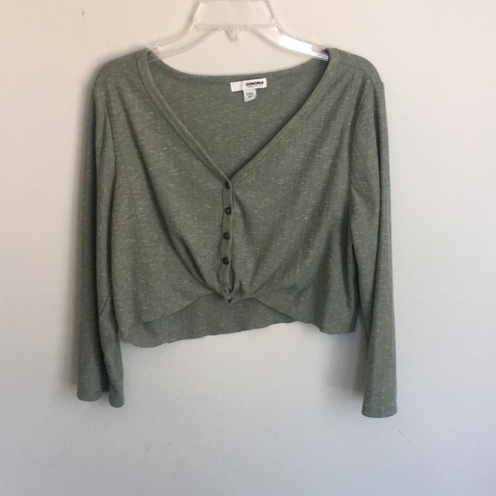 Cropped Button-down Long Sleeve